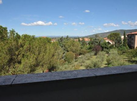 Holiday House Aurora Cortona Bagian luar foto