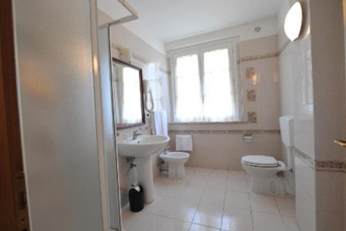 Holiday House Aurora Cortona Bagian luar foto