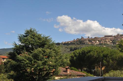 Holiday House Aurora Cortona Bagian luar foto