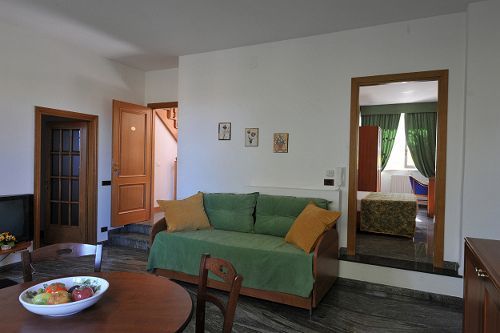 Holiday House Aurora Cortona Bagian luar foto
